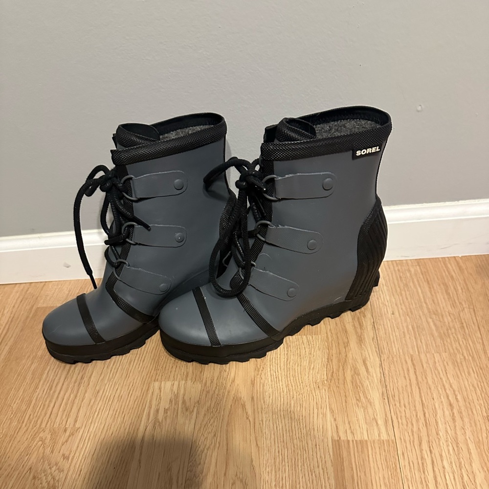 Sorel Joan of Arctic Rain Wedge - 9.5